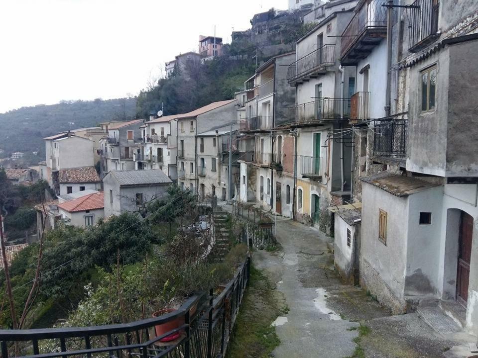 مبيت وإفطار فاليرنا La Casa Di Chiaretta المظهر الخارجي الصورة